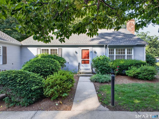 12 Essex Lane 12, Madison, CT 06443