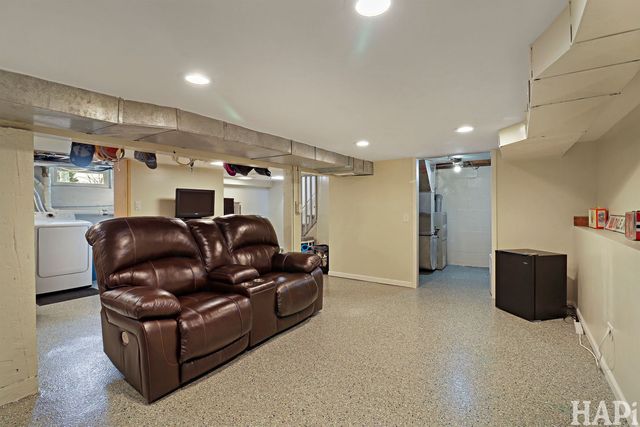 804 Elm Street, Maple Park, IL 60151