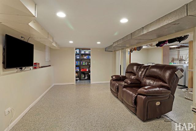 804 Elm Street, Maple Park, IL 60151