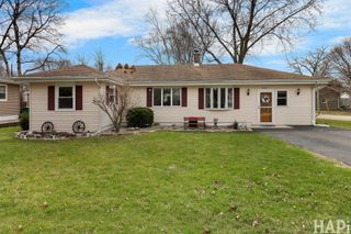 804 Elm Street, Maple Park, IL 60151