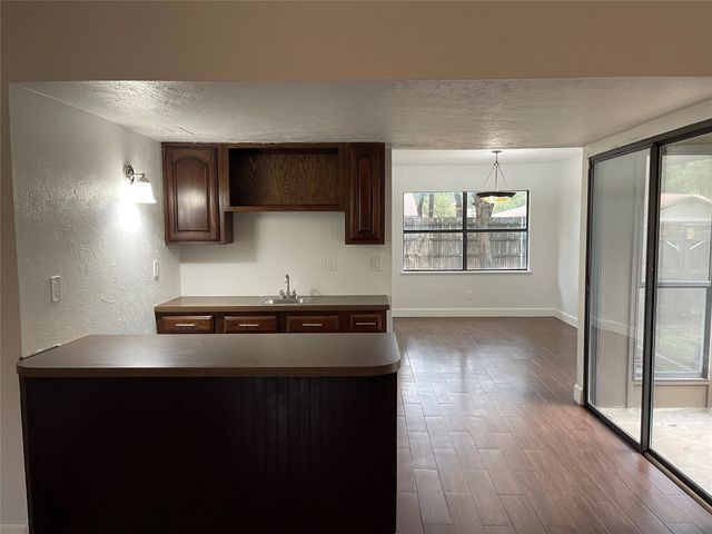 3732 Pinewood Street, Bedford, TX 76021