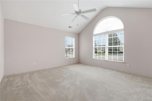 2061 W 139th Terrace, Leawood, KS 66224