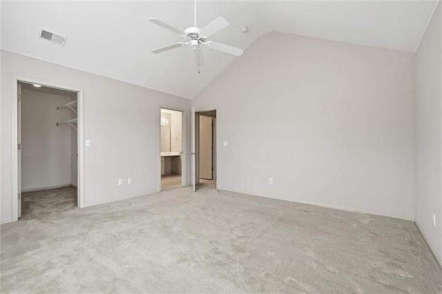 2061 W 139th Terrace, Leawood, KS 66224