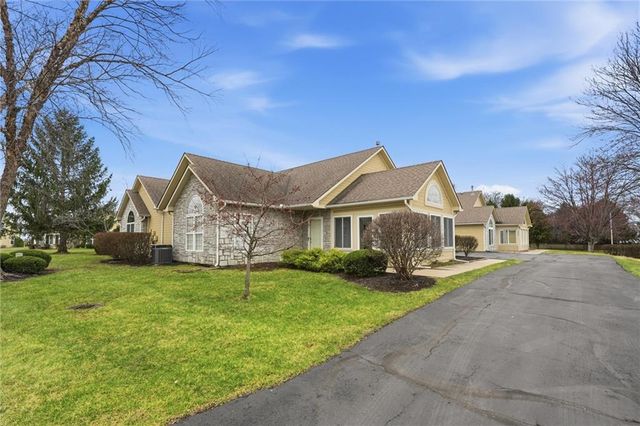 2061 W 139th Terrace, Leawood, KS 66224