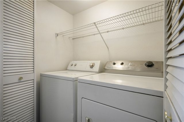 5710 East Tropicana Avenue 2068, Las Vegas, NV 89122