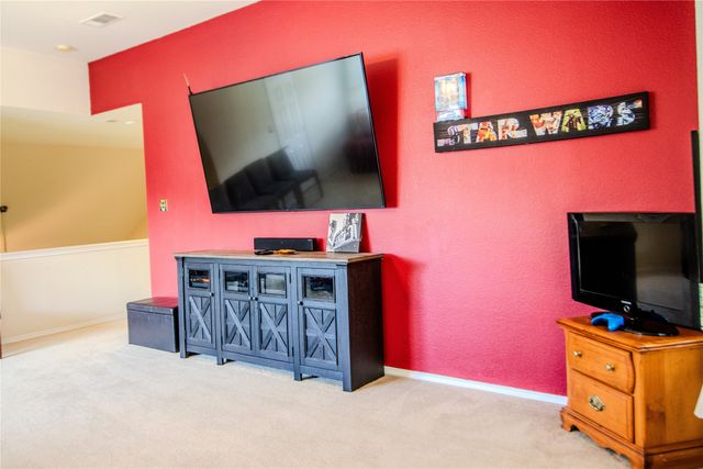 1013 Lilac Lane, Desoto, TX 75115