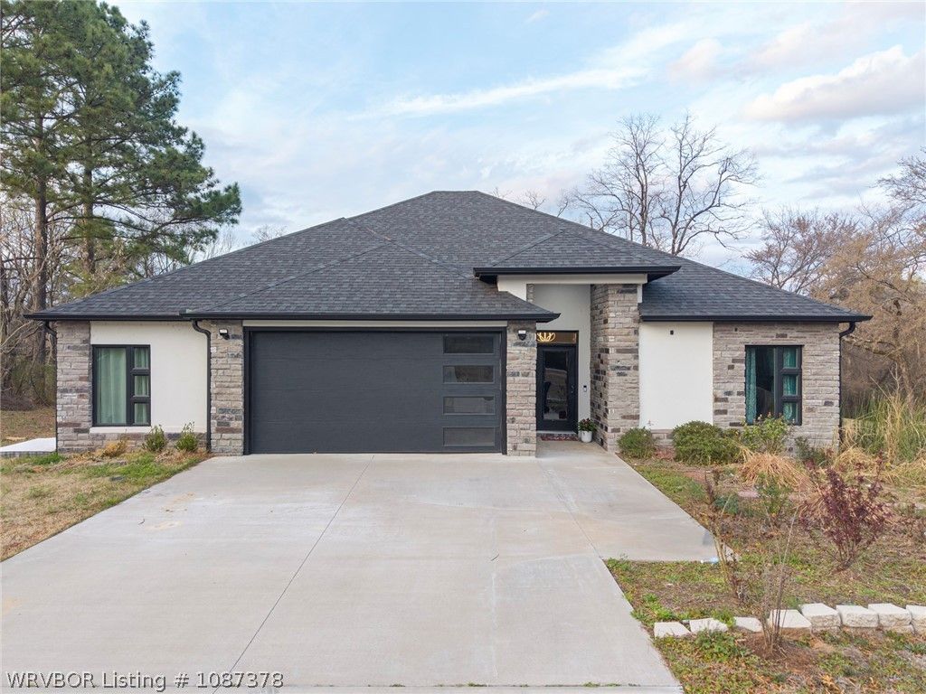 5625 Plum, Fort Smith, AR 72904