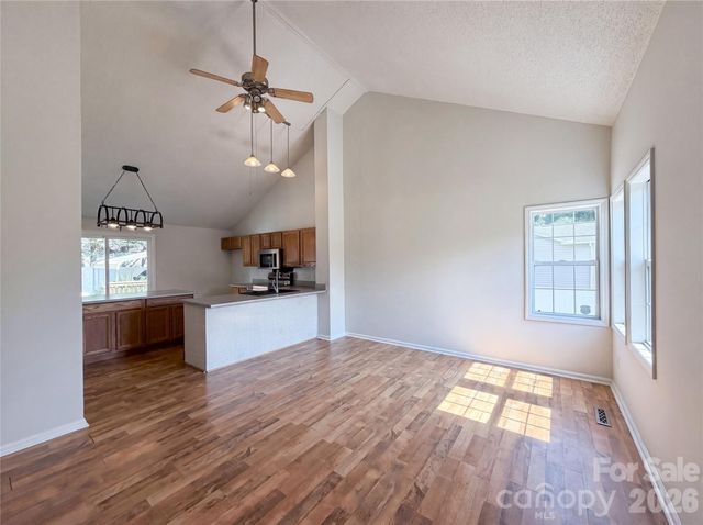 121 Driftwood Drive, Mooresville, NC 28117