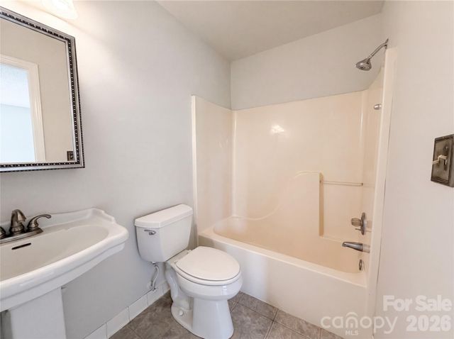 121 Driftwood Drive, Mooresville, NC 28117