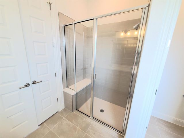100 Royal Fern RD, Hutto, TX 78634