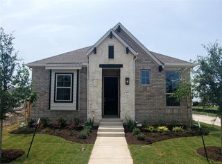 100 Royal Fern RD, Hutto, TX 78634