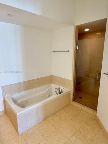 19900 E Country Club Dr TS03, Aventura, FL 33180