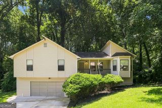 5561 Deerfield Place NW, Kennesaw, GA 30144