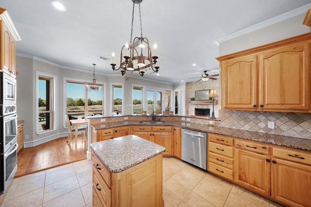 252 Quail Creek Road, Mclendon Chisholm, TX 75032