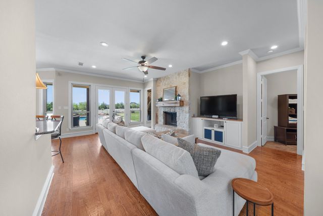 252 Quail Creek Road, Mclendon Chisholm, TX 75032