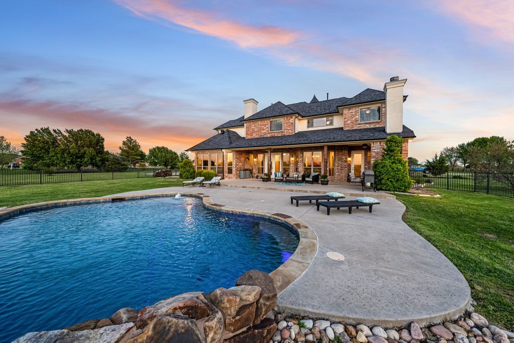 252 Quail Creek Road, Mclendon Chisholm, TX 75032