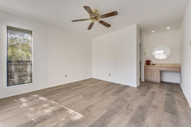 2002 Verlaine Drive, Carrollton, TX 75007