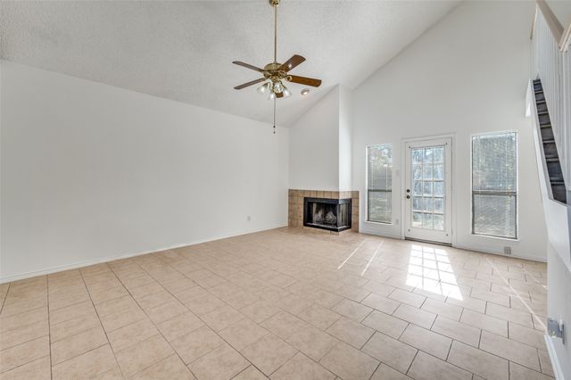 2002 Verlaine Drive, Carrollton, TX 75007