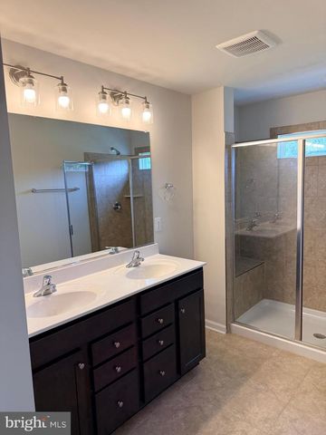 7742 HARLOW CIR, Spotsylvania, VA 22551