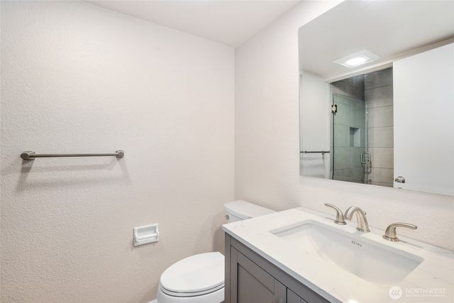 2940 Kennewick Place NE, Renton, WA 98056