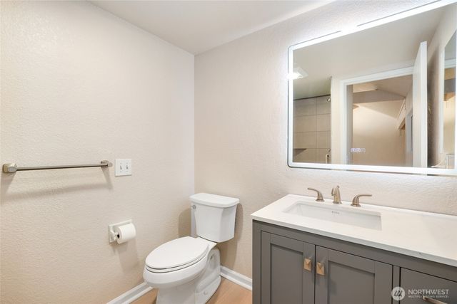 2940 Kennewick Place NE, Renton, WA 98056