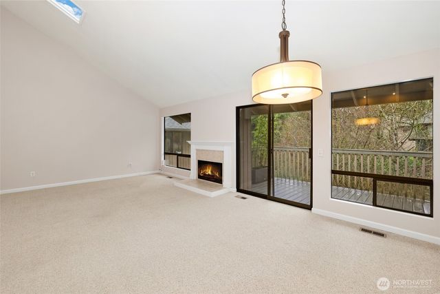 2940 Kennewick Place NE, Renton, WA 98056