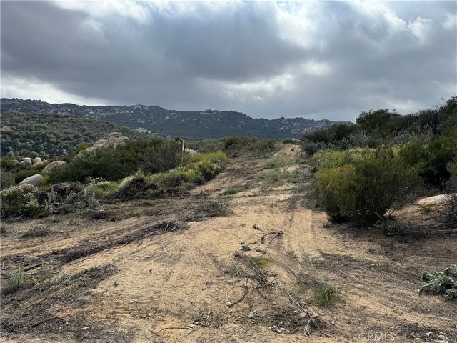 18 Calle Bandido, Murrieta, CA 92562