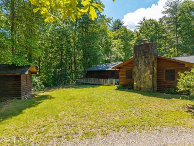 562 Sunny Lane, Marble, NC 28905