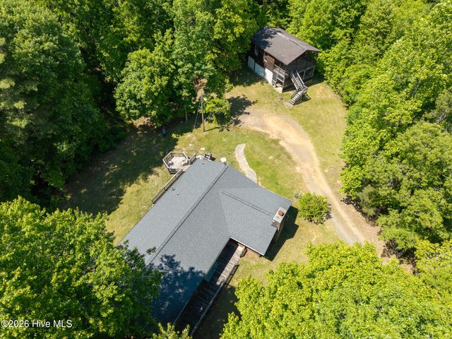 562 Sunny Lane, Marble, NC 28905