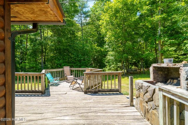 562 Sunny Lane, Marble, NC 28905