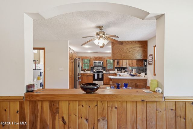 562 Sunny Lane, Marble, NC 28905