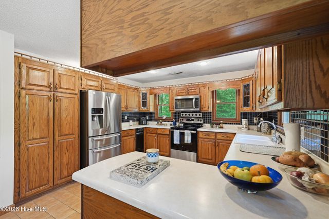 562 Sunny Lane, Marble, NC 28905