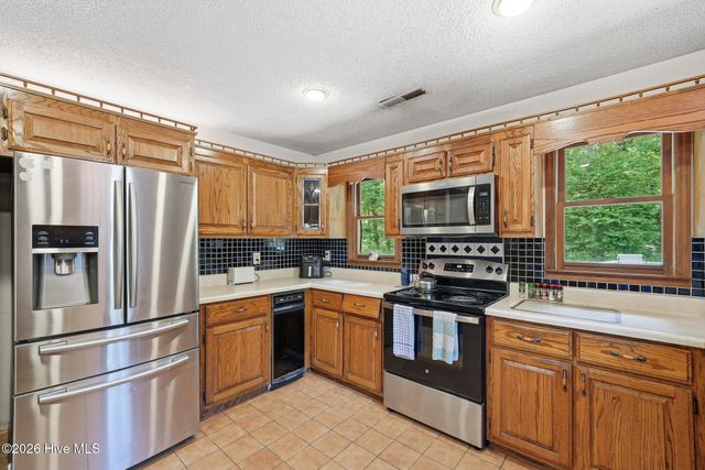 562 Sunny Lane, Marble, NC 28905