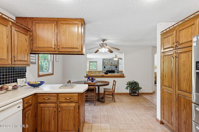 562 Sunny Lane, Marble, NC 28905