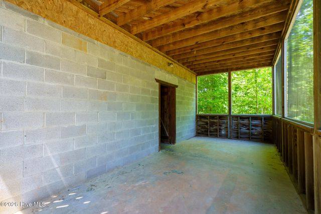 562 Sunny Lane, Marble, NC 28905