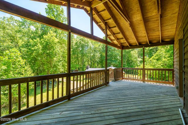 562 Sunny Lane, Marble, NC 28905