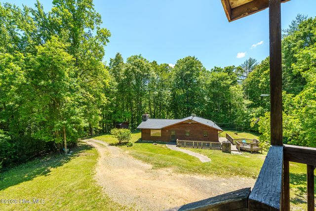 562 Sunny Lane, Marble, NC 28905