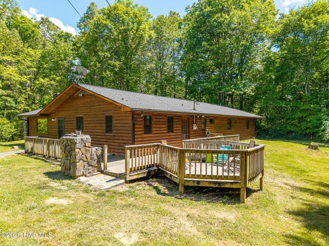 562 Sunny Lane, Marble, NC 28905