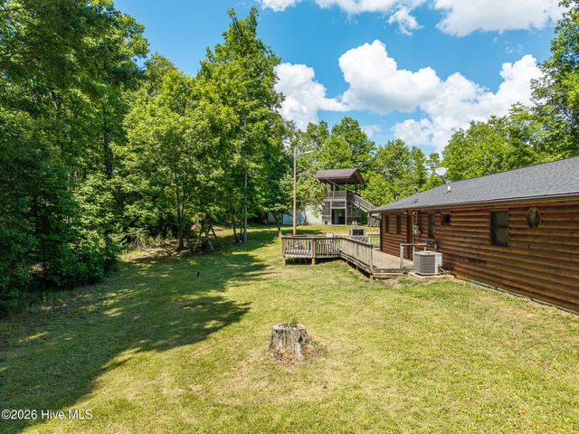 562 Sunny Lane, Marble, NC 28905
