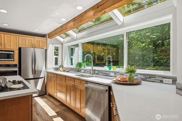 9408 370th Place SE, Snoqualmie, WA 98065
