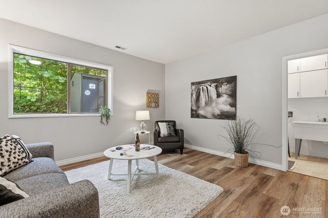 9408 370th Place SE, Snoqualmie, WA 98065