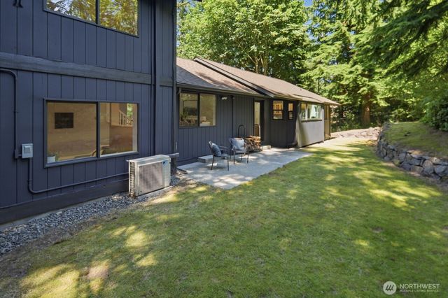 9408 370th Place SE, Snoqualmie, WA 98065