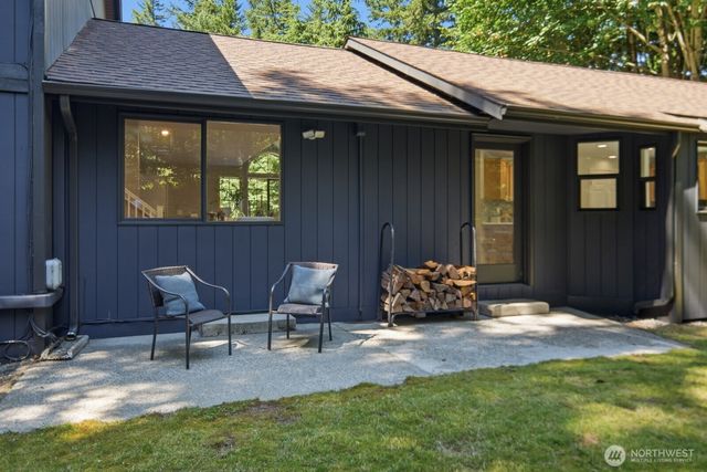 9408 370th Place SE, Snoqualmie, WA 98065