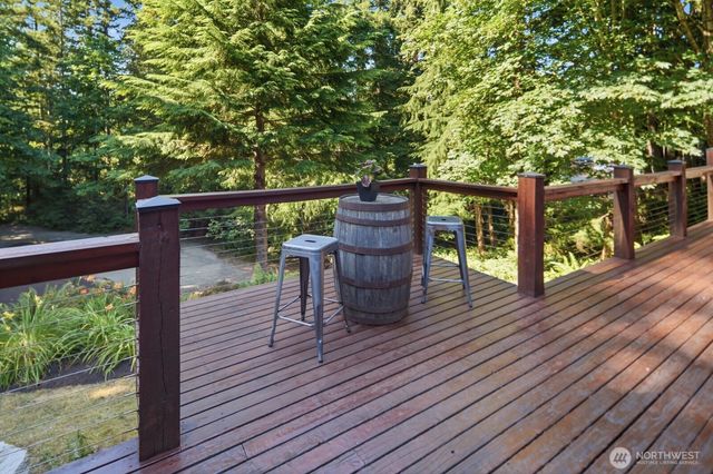 9408 370th Place SE, Snoqualmie, WA 98065