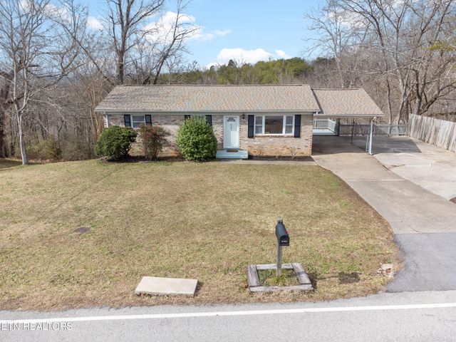 809 W Ridgecrest Drive, Kingston, TN 37763