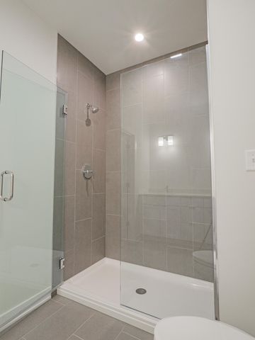 216 Sawgrass Drive, Crown Point, IN 46307