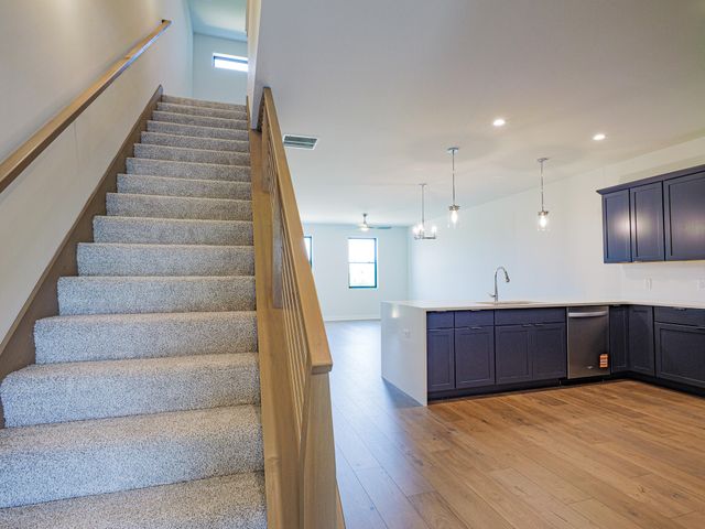 216 Sawgrass Drive, Crown Point, IN 46307