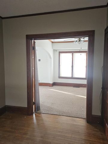 153 W Charles Street, Markesan, WI 53946