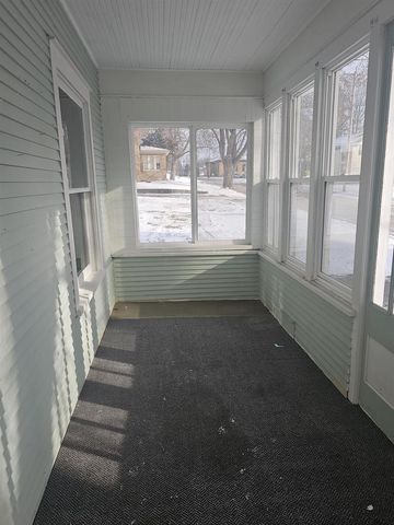 153 W Charles Street, Markesan, WI 53946