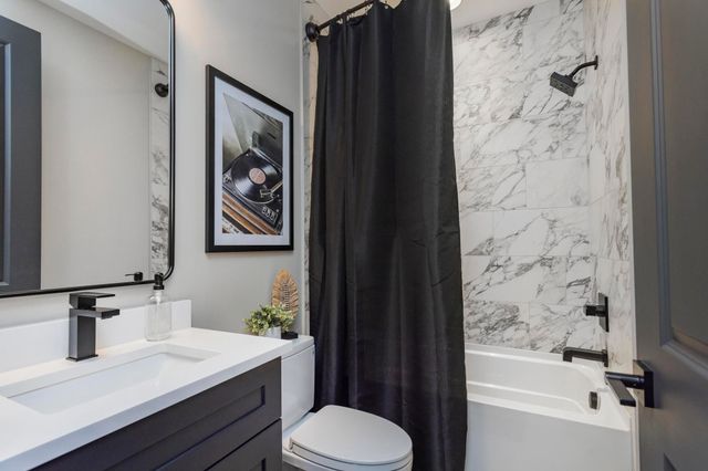 1015 Rev Dr Enoch Jones Blvd, Nashville, TN 37208